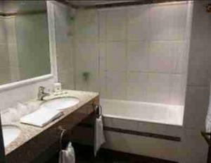 Hotels Hotel Victor Hugo Paris Kleber : Chambre Double Classique
