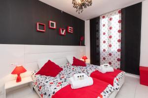 7e Art 2 pièces 3 étoiles calme plein centre Cannes 5mn plages et Palais