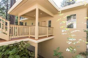 Pine Arbor Retreat