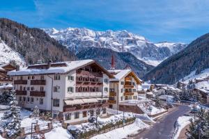 4 star hotel Astor Suites B&B Selva di Val Gardena Italia