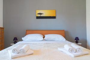 Apartment for six with free parking
