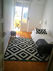 B&W apart city center