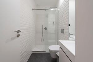 LovelyStay - Ricos Apartment - Almada 1ºF