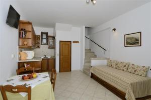 Achinos Apartments Samos Greece