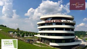 Mond, Resort & Entertainment 