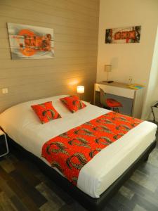 Hotels Logis Hostellerie du Neez : photos des chambres