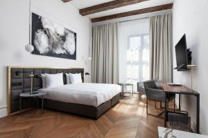 Deluxe Double or Twin Room with Sauna Access room in Hotel PACAI