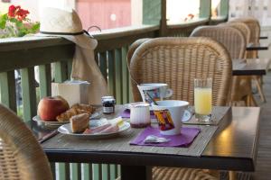 Hotels Contact Hotel Le Relais de Vellinus : photos des chambres