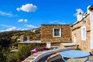 Villa Rallou,breathtaking view Andros Greece