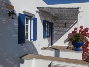 Galini Bungalows Tinos Greece