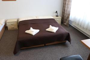 Triple Room with Private Bathroom room in Penzion B5
