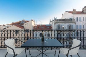 Appartements Loft 3 pieces duplex 3 etoiles calme centre ville a 5 mn des plages et palais : photos des chambres