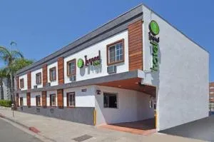 فندق ليجيند هوليوود - نورث هوليوود