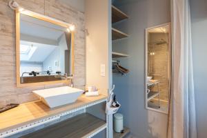 Appartements Cocooning 3 pieces duplex 3 etoiles calme centre ville a 5mn plages et Palais : photos des chambres