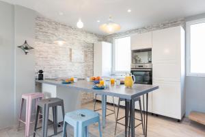 Appartements Cocooning 3 pieces duplex 3 etoiles calme centre ville a 5mn plages et Palais : photos des chambres