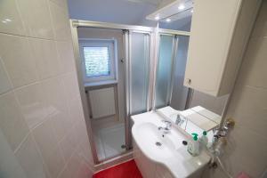 Paradise with Sea View Apartment