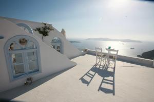 Hotel Galini Santorini Greece