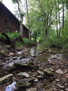 The Sugar Creek Retreat - Garfield
