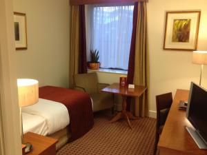 Single Room room in Cassidys Hotel