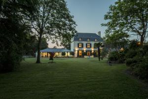 B&B / Chambres d'hotes Capitainerie Clos Morin : photos des chambres