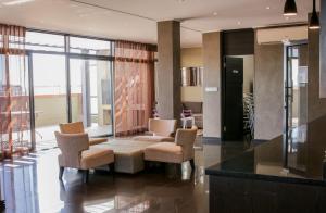 Manhattan Luxury Suite by Ezey Tours