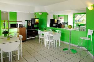 Hotels Lemon Hotel : photos des chambres