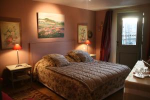 B&B / Chambres d'hotes La Maison sur la Colline : photos des chambres