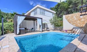 Vakantiehuis Lotus Villa Milna Kroatië