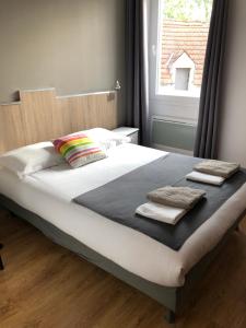 Hotels Hotel Le Saint Amand : photos des chambres