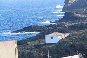 Apartment MarySol Tamaduste 12m from the Sea & BBQ