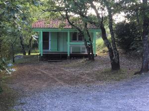 Campings Camping Chalets Les Chenes Verts : photos des chambres