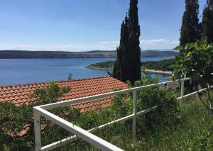 Seaview Apartments 