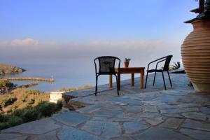 Cozy Guesthouse - Agios Romanos Tinos Greece