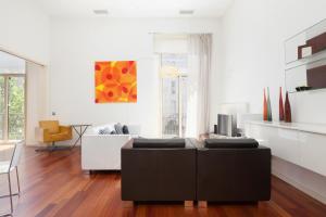 Akira Flats Plaza Catalunya Centric apartments