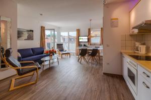 Two-Bedroom Apartment (6 Adults) room in H+ Hotel Ferienpark Usedom