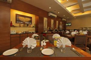 Hotel Phoenix Koregaon Park