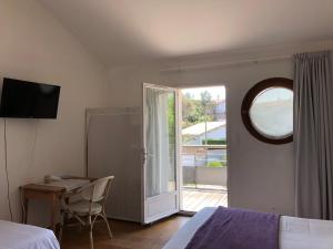 Hotels Le Pavillon Bleu : photos des chambres