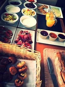 Hotels Le Pavillon Bleu : photos des chambres