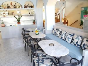 Akis Hotel Santorini Greece