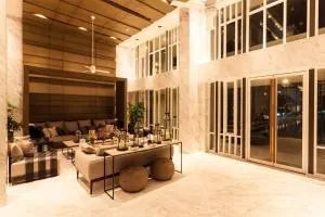 Phuket Town 1 Bedroom Condo Luxury Facilities, The Base Downtown - Пхукет