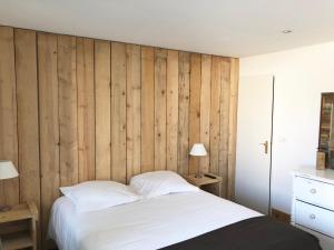 Hotels Le Pavillon Bleu : photos des chambres