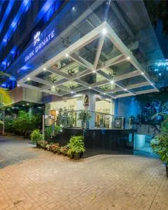 Park Ornate Hotel Viman Nagar - Khadki