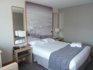 Hotels Hotel Inn Paris CDG Airport - ex Best Western : photos des chambres