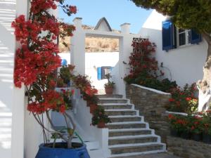 Galini Bungalows Tinos Greece