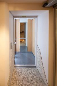 Hotels Logis Hotel De La Cloche : photos des chambres