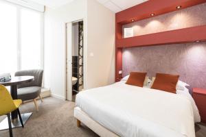 Hotels Cit'Hotel Les Alizes : photos des chambres