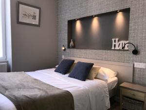 Hotels Cit'Hotel Les Alizes : photos des chambres