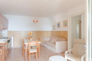 Villa Anna Apartments