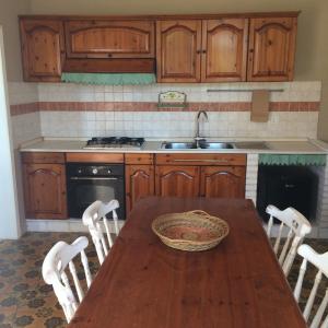 B&B Villa LOttagono con cucina parcheggio privato telecamerizzato e wifi