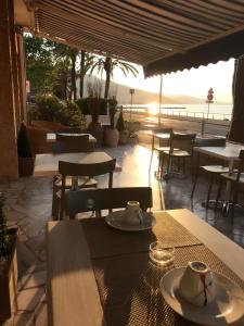 Hotels Hotel Le Dauphin : photos des chambres